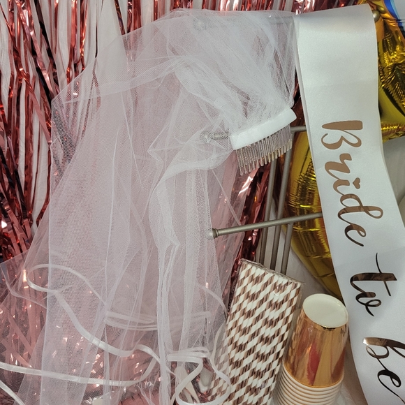 Bachelorette party box - Picture 3 of 7